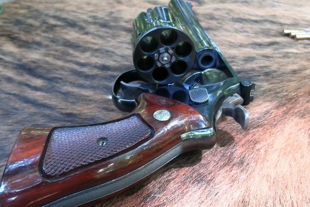 Why Did Dirty Harry Carry a  43 Magnum?