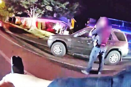 Suspect Calls 911 on Himself Then Charges Police With Sword