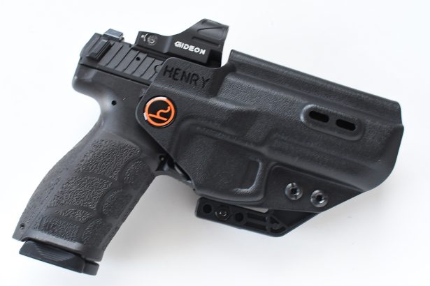 Review: Henry Holsters Cipher Concealment Holster