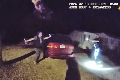 Jacksonville Officers Fire as Knife-Wielding Man Moves Toward Them