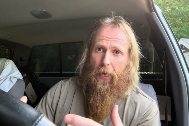 Artificial Intelligence, The Death Of Social Media & Mystical Bull crap