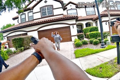 Florida Deputies Shoot Woman Coming at Them With Knife