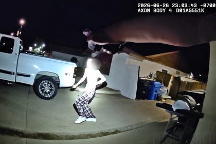 Phoenix Police Shoot Knife-Wielding Suspect Chasing After a Man